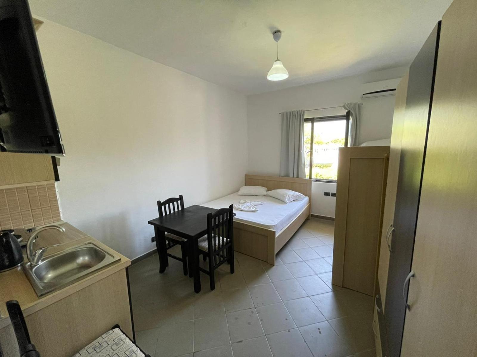 Karaburun Sunset Beach Apartment Orikum Ruang foto