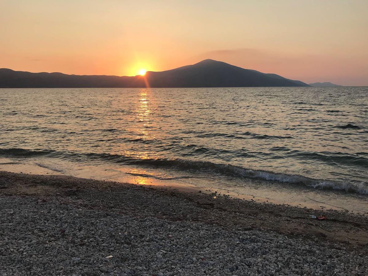 Karaburun Sunset Beach Orikum Bagian luar foto